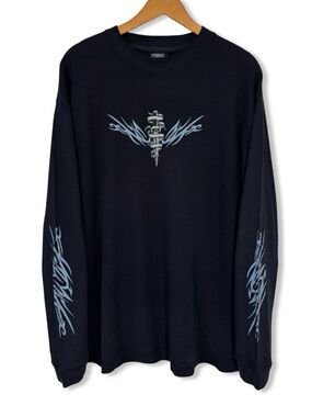 Vintage Y2K Randy River Tribal Skull & Dagger Waffle Knit/ Thermal Shirt